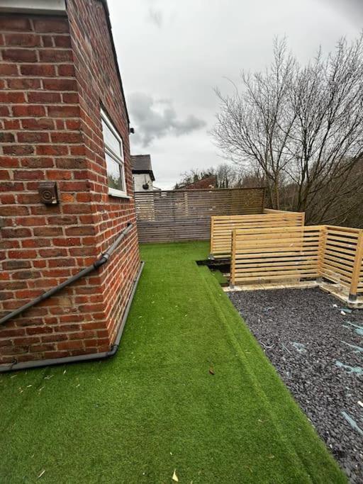 Lovely 5Br Home In Manchester. Close To The City Exterior photo
